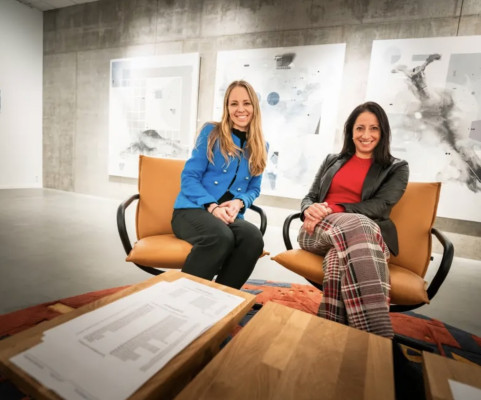 Kenneth Blom · Curator Kvalsvik and Shipowner and gallery director Sævik · 2024